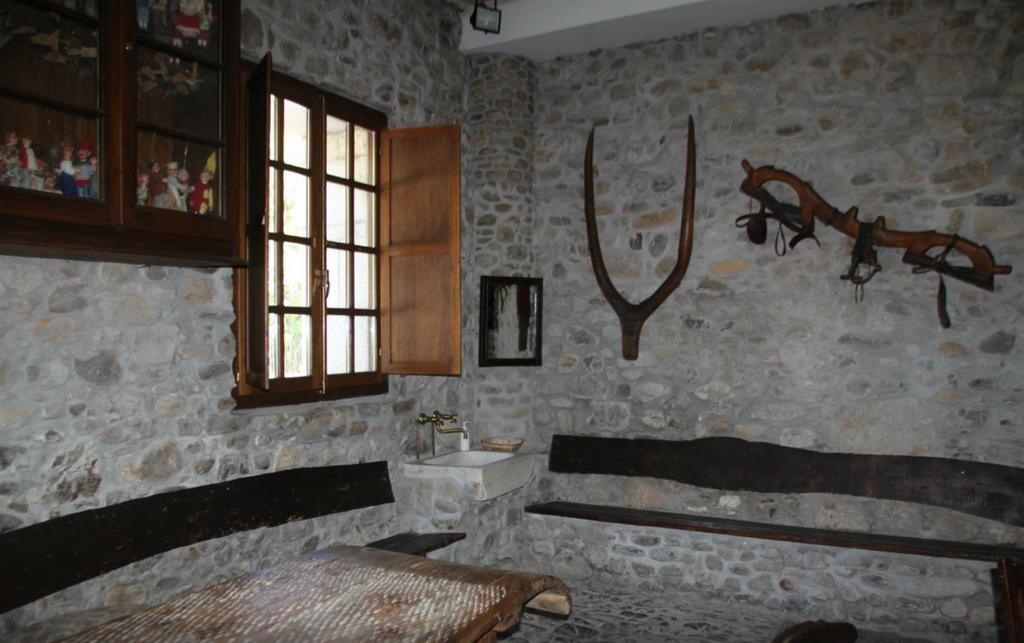 La Casa Del Reloj Pensionat Molinaseca Exteriör bild